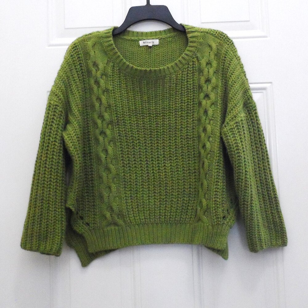Oversized Chunky Knit  Cropped Green Sweater- size S/M